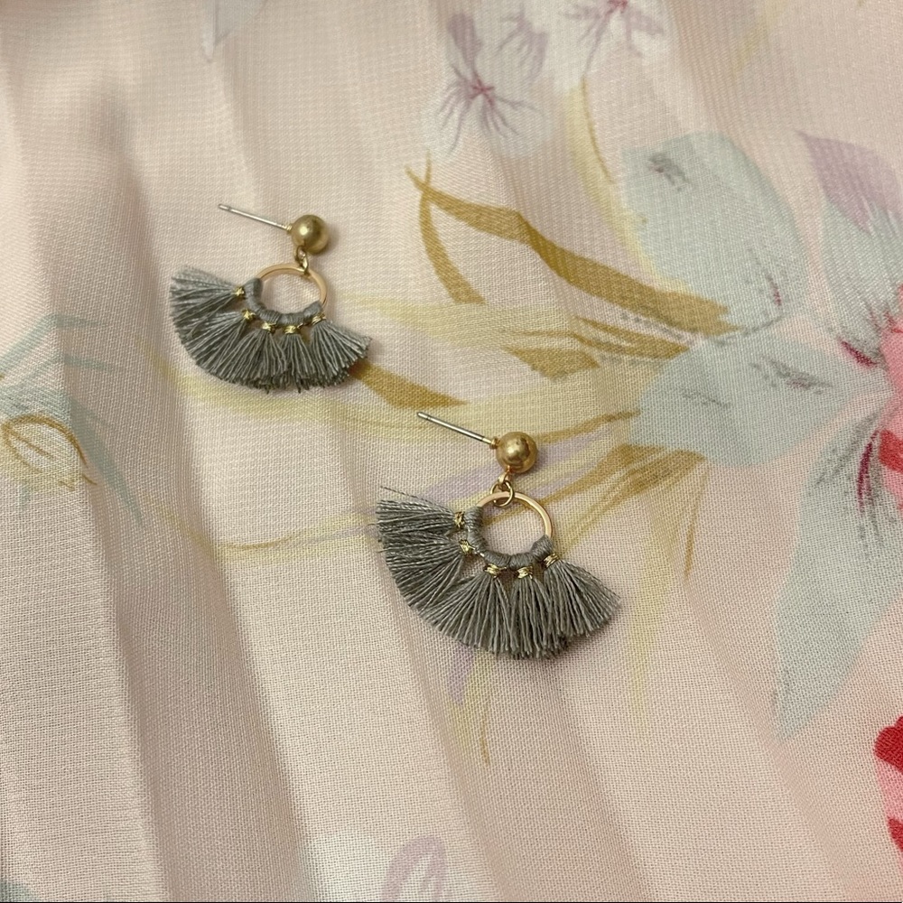 Small Tassel Earrings in Grey